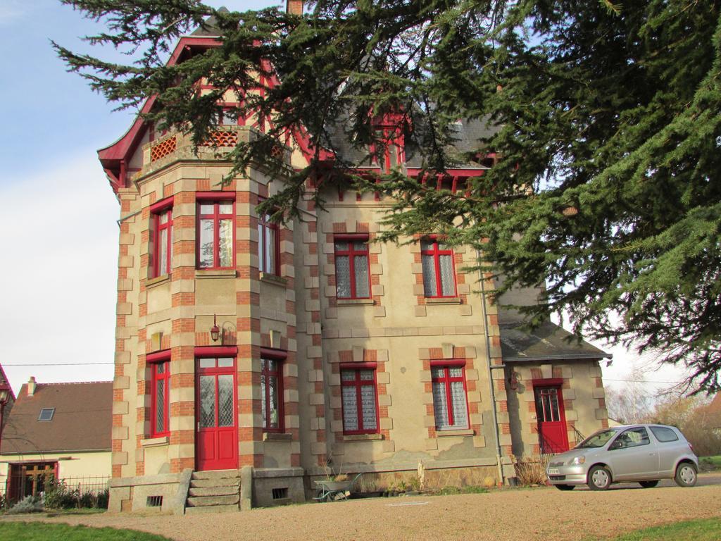 Chateau Lezat - Chambres D'Hotes La Souterraine Esterno foto